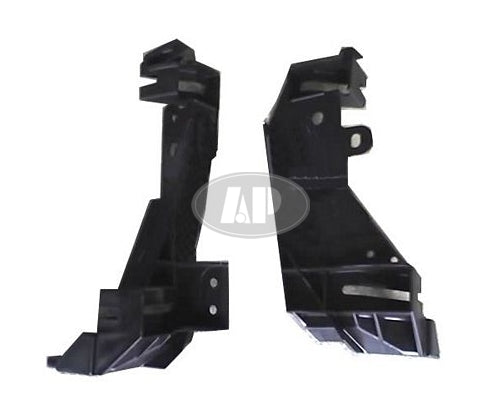 HEAD LAMP BRACKET RH PLASTIC
