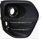 FOG LAMP BEZEL FR RH TEXTURED BLACK W/CHROME MOULDING W/O LED FOG FWD — photo 2