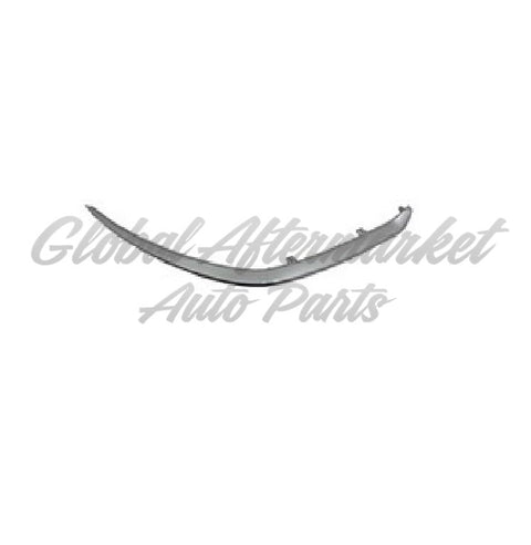 BUMPER MOLDING FR RH PTD SILVER (BELOW HEAD LAMP) FE/ LXS SDN