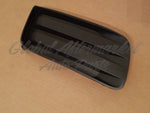 FOG LAMP COVER FR RH — photo 4