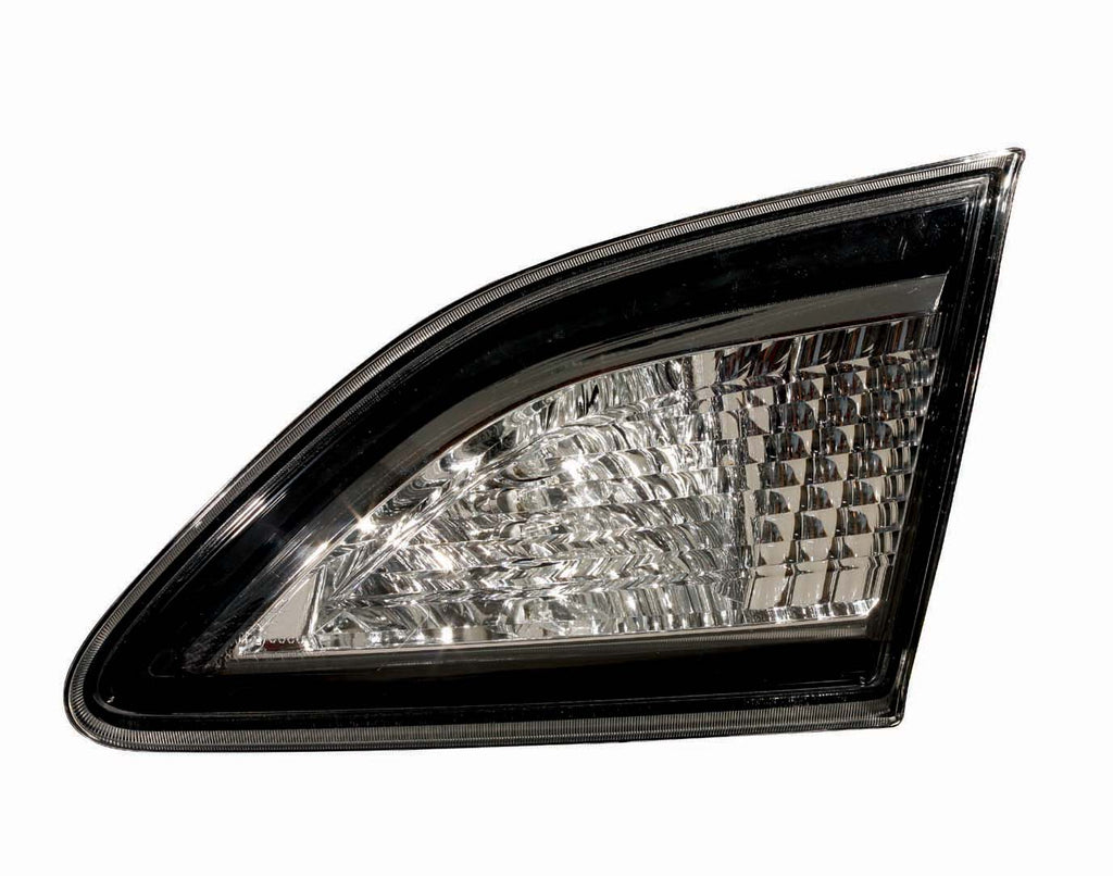 TRUNK LAMP RH (BACK-UP LAMP) SDN HQ