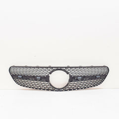 GRILLE FR BLACK W/CHROME INDIVIDUAL SHAPED PATTERN/AMG W/O CAMERA