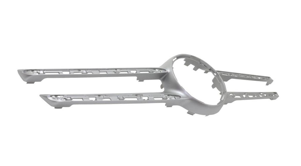GRILLE MOLDING FR SILVER W/CAMERA