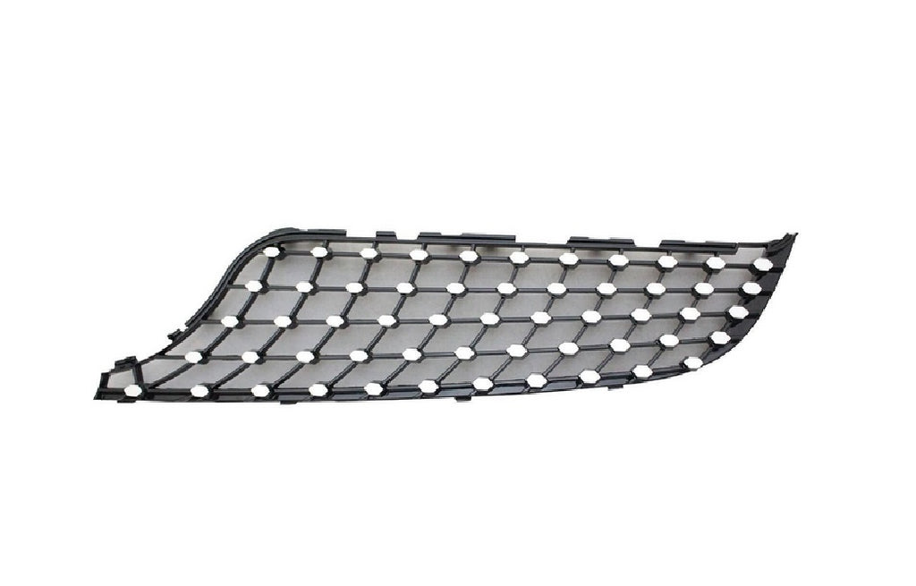 GRILLE MOLDING RH LOWER BLACK W/CHROME DIAMONDS LOOK/RADAR/SURROUND VIEW CAMERA/AMG STYLING PKG