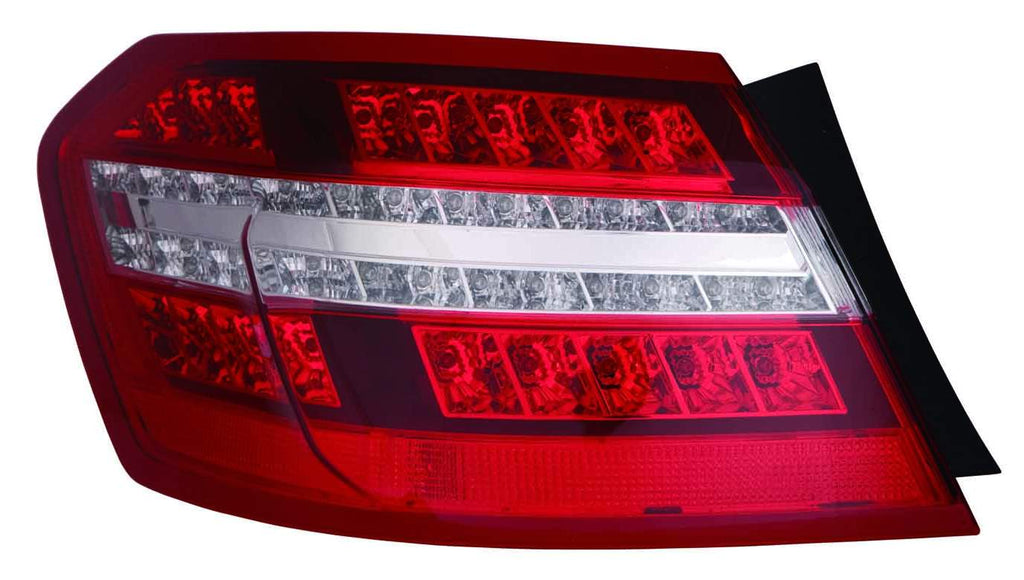 TAIL LAMP RH SDN HQ