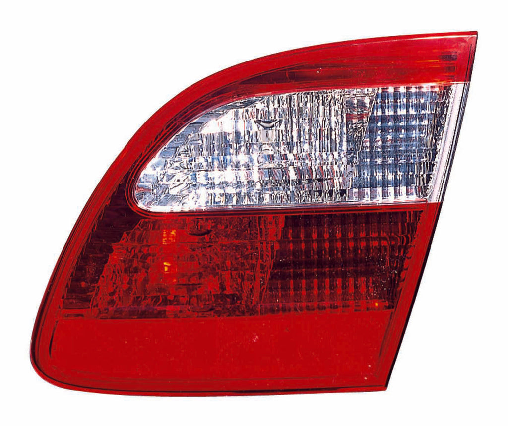 TRUNK LAMP RH (BACK-UP LAMP) WGN HQ