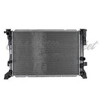 RADIATOR (13432) 2.0L AT CLA250 (W/TURBO) — photo 1