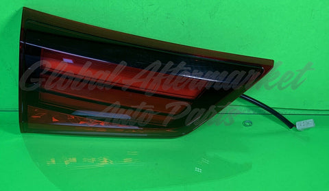 TRUNK LAMP RH HQ