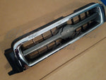 GRILLE CHROME/SILVER/CHARCOAL LE MODEL FROM 12/1998 — photo 1