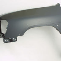 FENDER FR LH W/FLARE HOLE