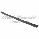 DOOR MOULDING FR RH PRIMED — photo 1