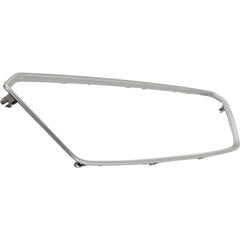 GRILLE SURROUND SILVER SDN/WGN