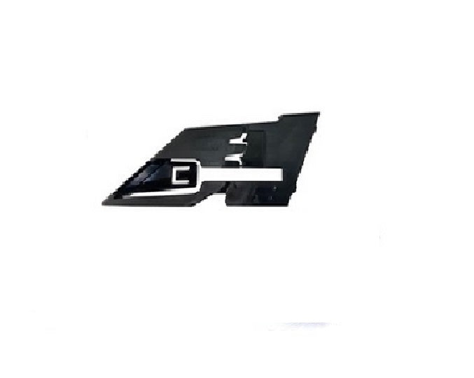 BUMPER BRACKET FR RH (FOR LAMP COVER) SE/XSE