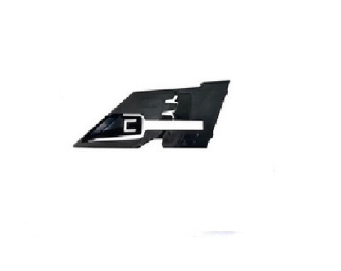 BUMPER BRACKET FR RH (FOR LAMP COVER) SE/XSE