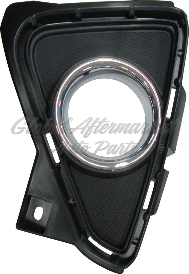 FOG LAMP BEZEL FR LH TEXTURE/CHROME XLE/LTD/HYB MODEL