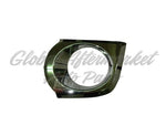 FOG LAMP BEZEL FR RH LTD SR5 W/CHROME TRIM — photo 1