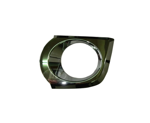 FOG LAMP BEZEL FR RH LTD SR5 W/CHROME TRIM