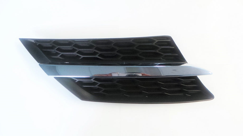 GRILLE LH W/CHROME MOULDING