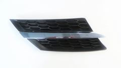 GRILLE LH W/CHROME MOULDING
