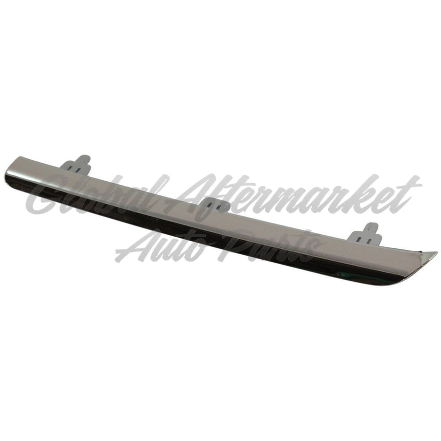 GRILLE UPPER MOULDING CHROME RH LTD MODEL