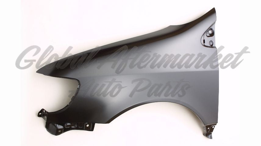 FENDER FR RH W/ANTENNA HOLE