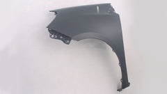 FENDER FR RH W/ANTENNA HOLE