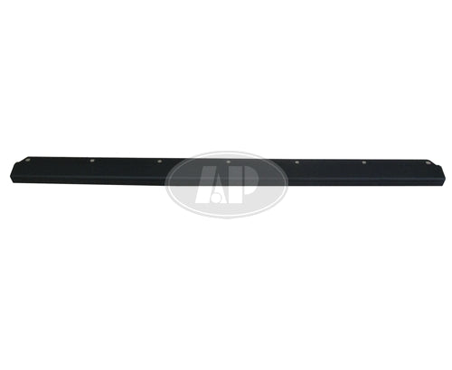 TAILGATE PROTECTOR MATT-BLACK PLASTIC