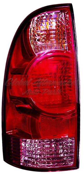 TAIL LAMP LH W/RED CENTER LENS HQ