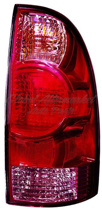 TAIL LAMP RH W/RED CENTER LENS HQ