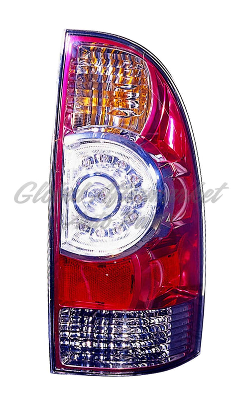 TAIL LAMP RH LED TYPE W/CLEAR CENTER LENS HQ