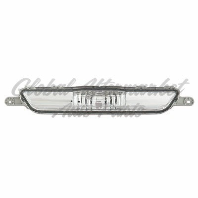 TRUNK LAMP LH/RH MOUNTED IN THE LOWER/CENTER OF BUMPER HQ