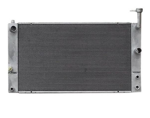 RADIATOR (2758)