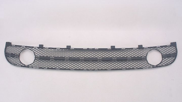 GRILLE LOWER MATTE-BLACK W/FOG LAMP HOLE