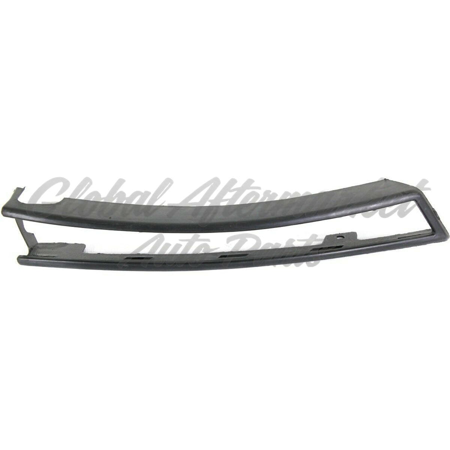 BUMPER MOULDING FR OUTER LH (FITS IN FOG HOLE) SMOOTH BLACK
