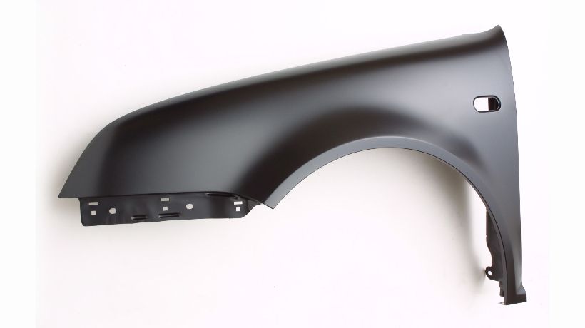 FENDER FR RH W/SIDE LAMP HOLE