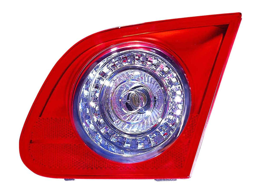 TRUNK LAMP RH (BACK-UP LAMP) SDN HQ