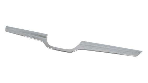 GRILLE MOULDING CENTER CHROME