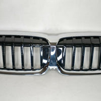 GRILLE GLOSS BLACK CHROME FRAME W/ ALLL BLACK SLUTS W/M-SPORT PKG