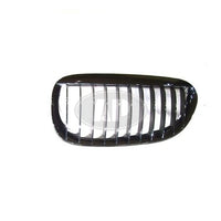 GRILLE LH CHROME/BLACK