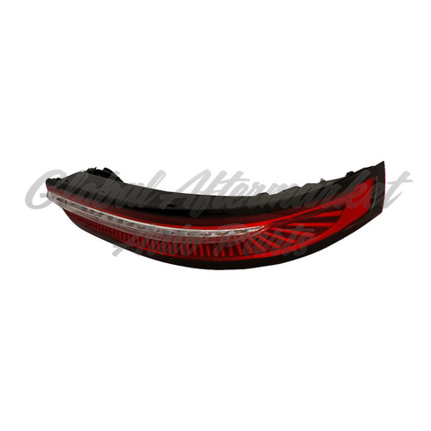 TAIL LAMP RH MOUNTED ON LIFTGATE HQ