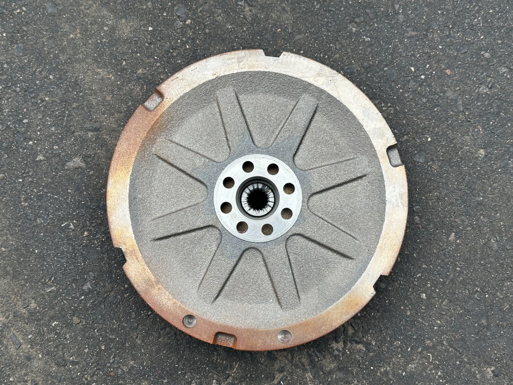 Toyota Prius Jdm 2010-2015 2ZR-FXE 1.8L Hybrid Transmission Input Damper Clutch (Flat Version)