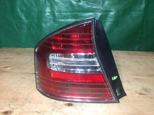 JDM Subaru Legacy OEM Left & Right Tail Lights Lamps Sedan LH RH 2005-2007 | Tail Lights | Kouki, Legacy, Sedan, Subaru, Tail lights | 1070