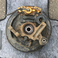 JDM Subaru Impreza WRX STI Gold Front 5X114.3 Brembo Brake Calipers V9 Hubs EJ