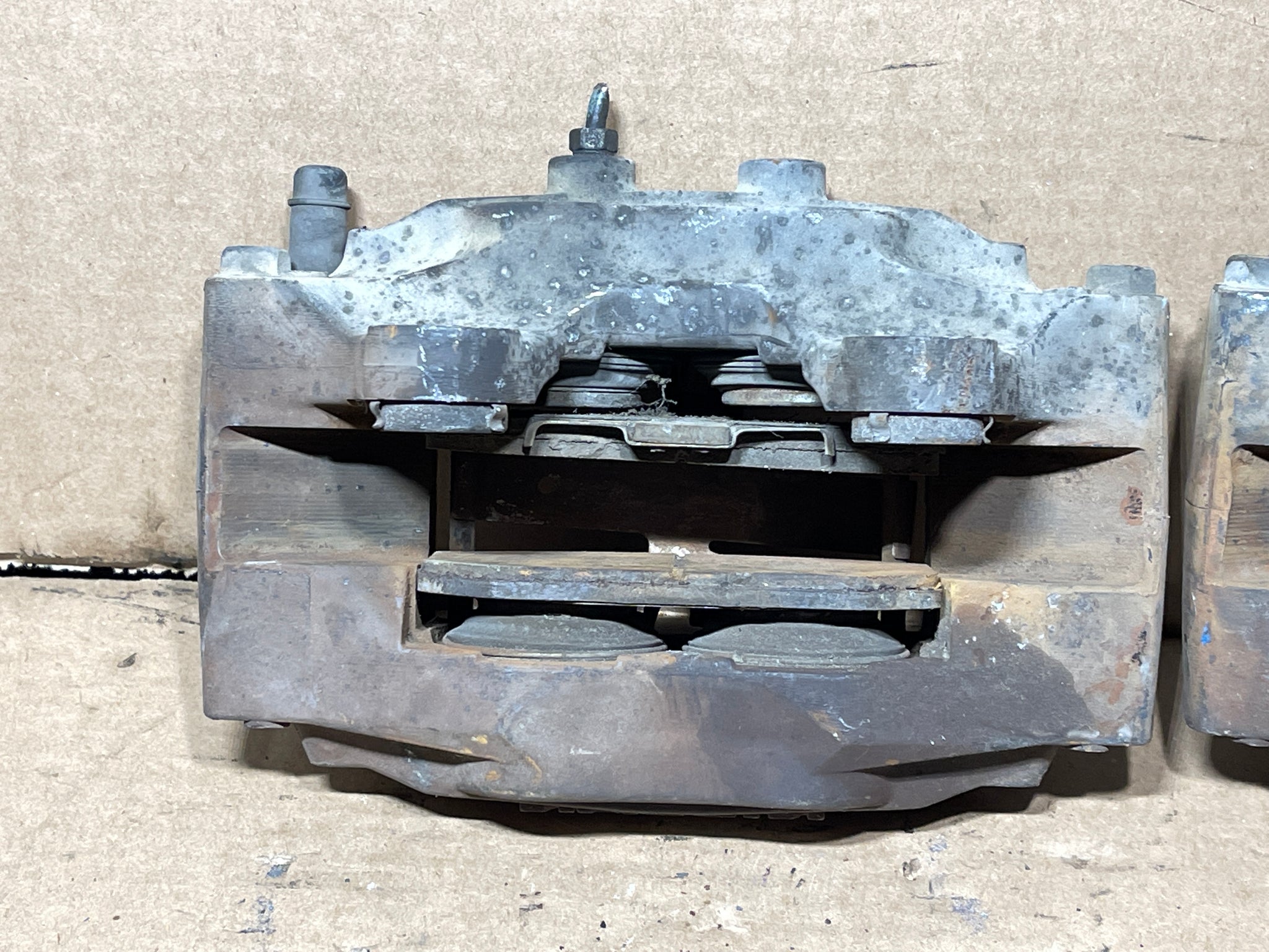 2039 | JDM 1989–2000 Nissan 300ZX Z32 Front 4 Piston Brake