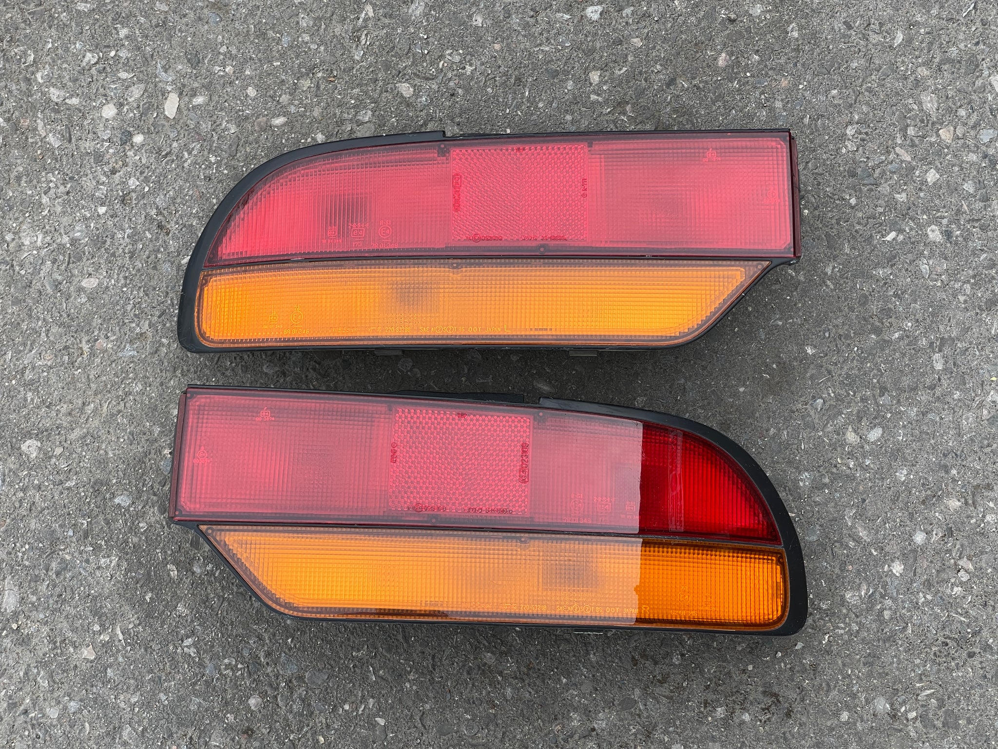 2309 | JDM NISSAN SILVIA S13 180SX 240SX HATCH OEM TAIL LIGHTS