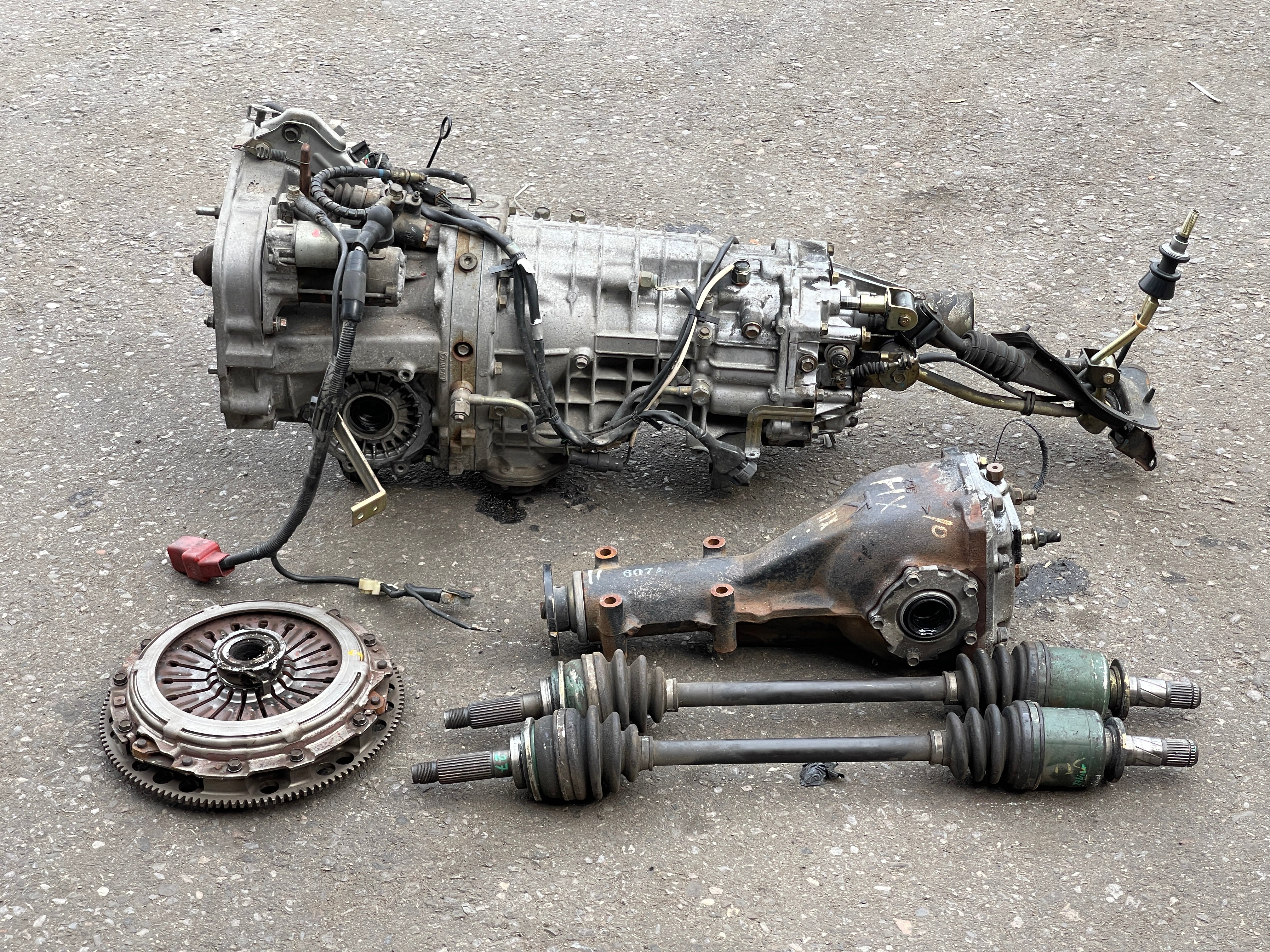 今週のおすすめ製品 2089 JDM Transmission Dccd speed 6 V9 STI WRX Subaru 06-07 スノーボード