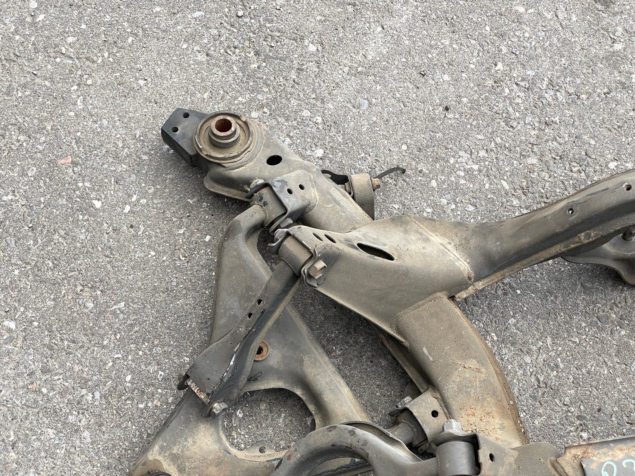 R32 Rear Subframe 1922 | Nissan Skyline GTR R32 Rear SubFrame With Suspension Parts ...