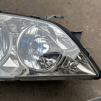 Toyota JDM Altezza GITA SXE10 01-05 Front Head Light Lamps Lexus IS300 IS200 OEM | Headlights | Altezza, freeshipping, HID Headlights, Is300, Lexus, Lexus Is300, Toyota, Toyota Altezza | 2592