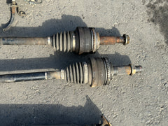JDM 00-05 Toyota Altezza IS300 3S-GE Beams VVTI 2.0L 6 Speed RWD Transmission LSD Differential Rear Axles DriveShaft