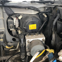 JDM SG5 03-05 Subaru Forester XT STi Front Clip with HID Headlights & Cross Sport Front Carbon Lip Sideskirt with Spats